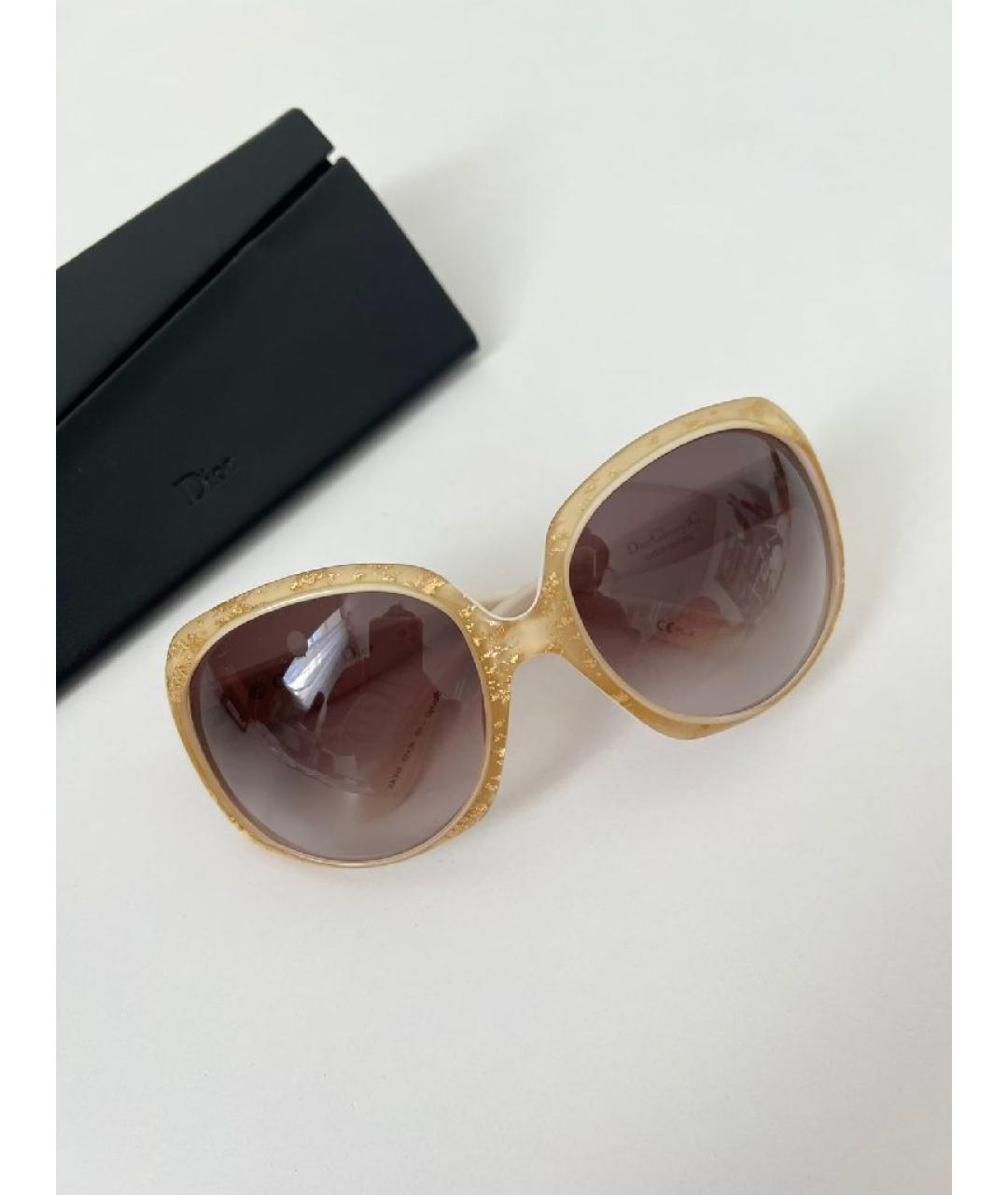 CHRISTIAN DIOR Желтые пластиковые солнцезащитные очки, фото 10