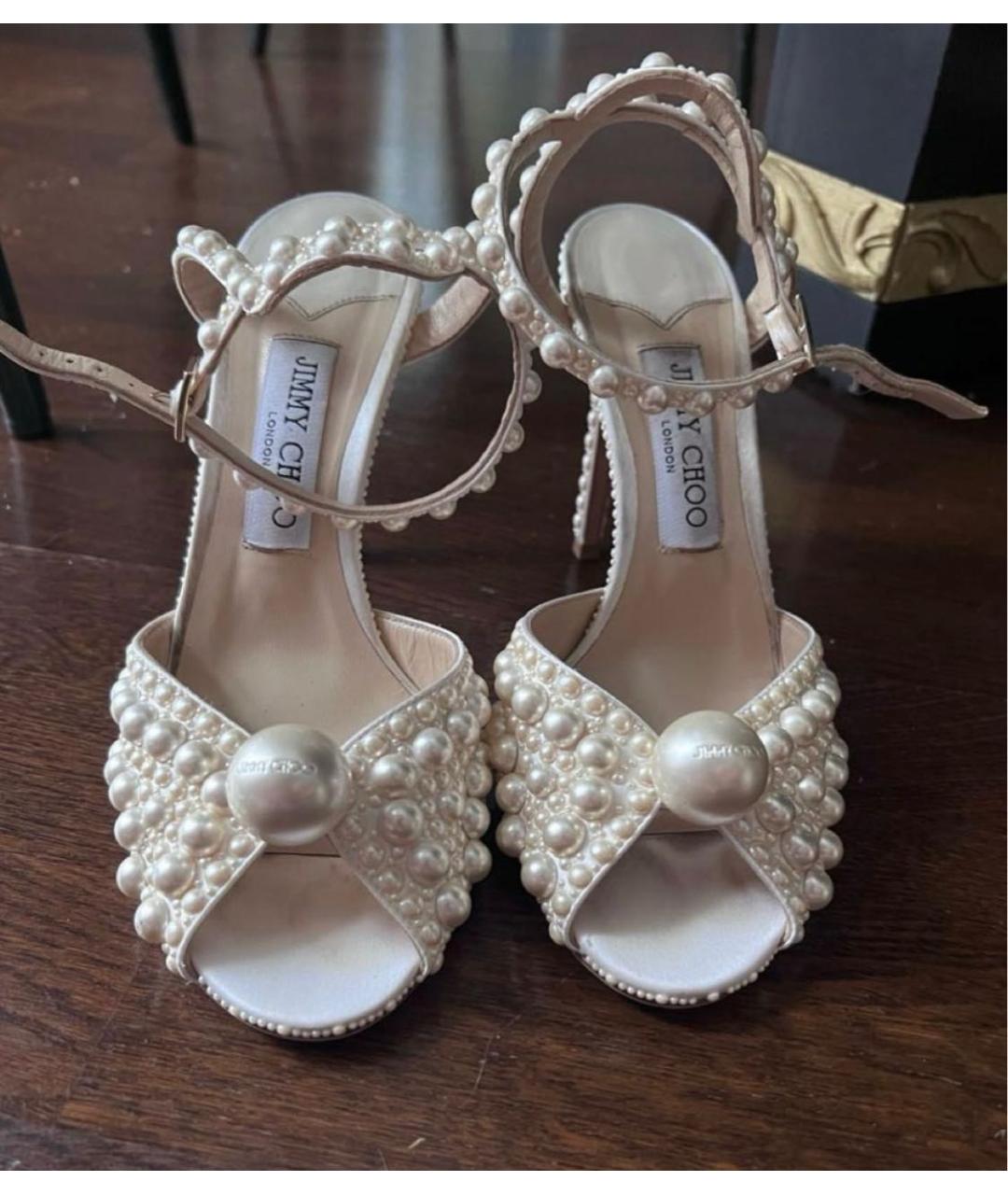 JIMMY CHOO Бежевые текстильные босоножки, фото 2