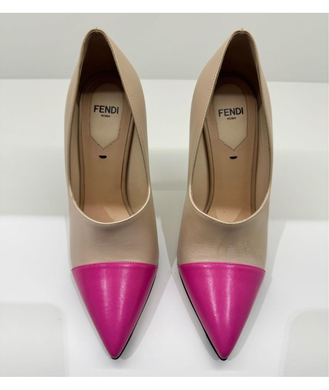FENDI Бежевые кожаные туфли, фото 2