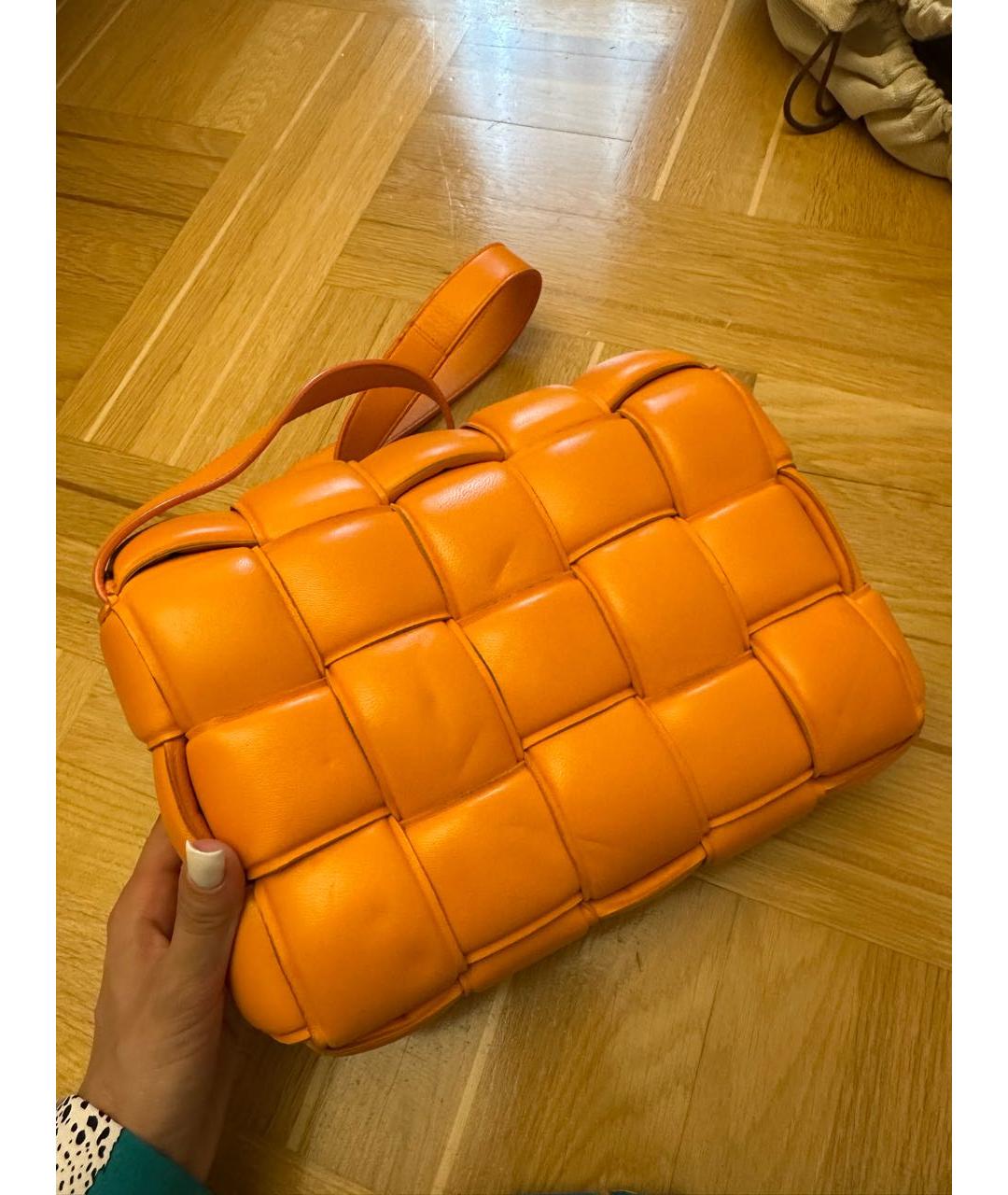 BOTTEGA VENETA Оранжевая кожаная сумка через плечо, фото 8