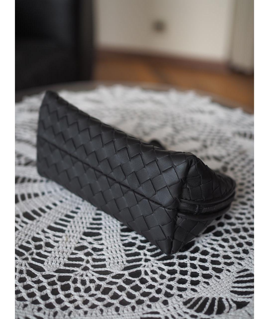 BOTTEGA VENETA Черная кожаная косметичка, фото 8