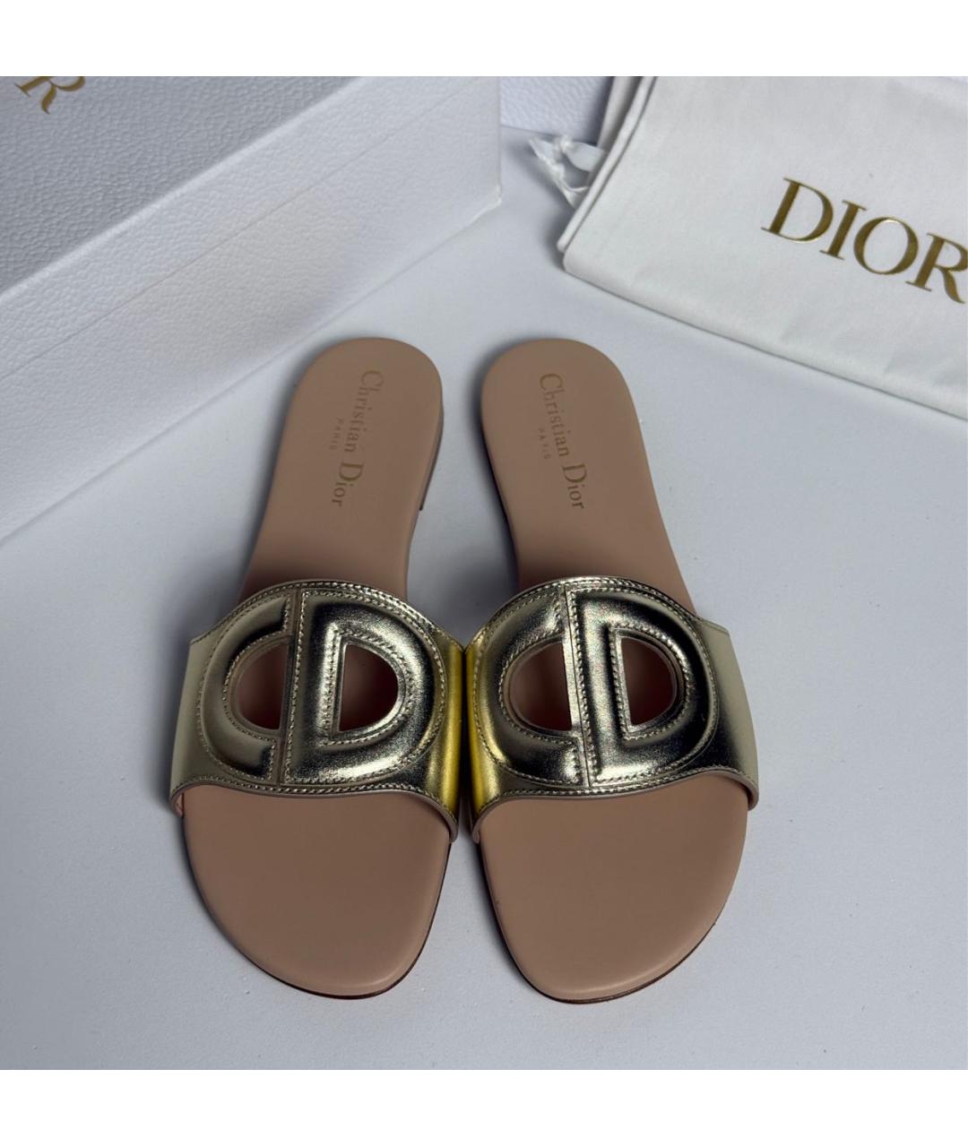 CHRISTIAN DIOR Золотые кожаные шлепанцы, фото 3