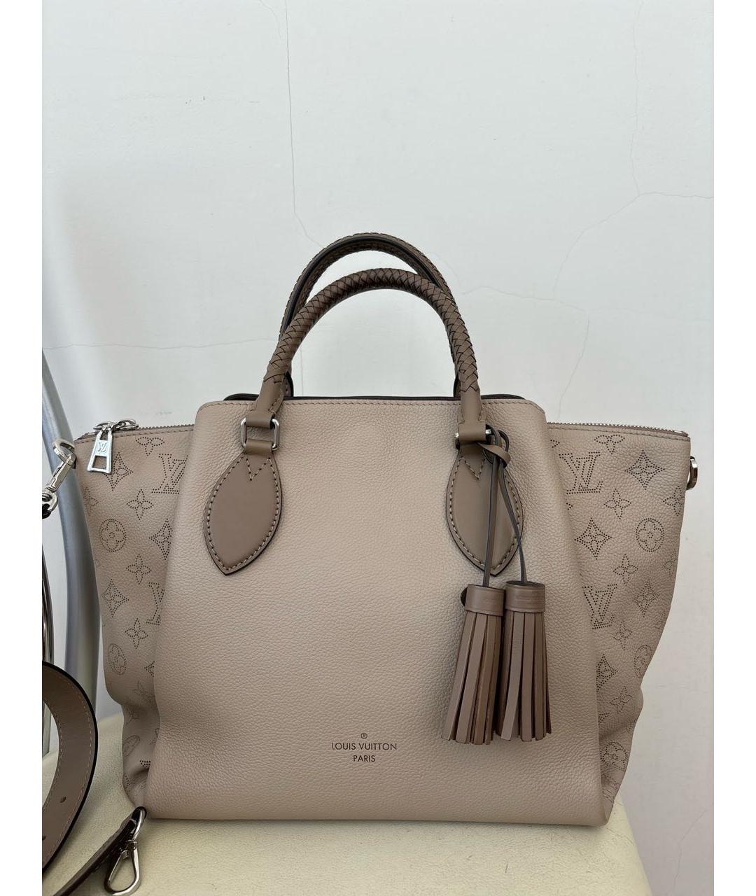 LOUIS VUITTON Бежевая кожаная сумка с короткими ручками, фото 9