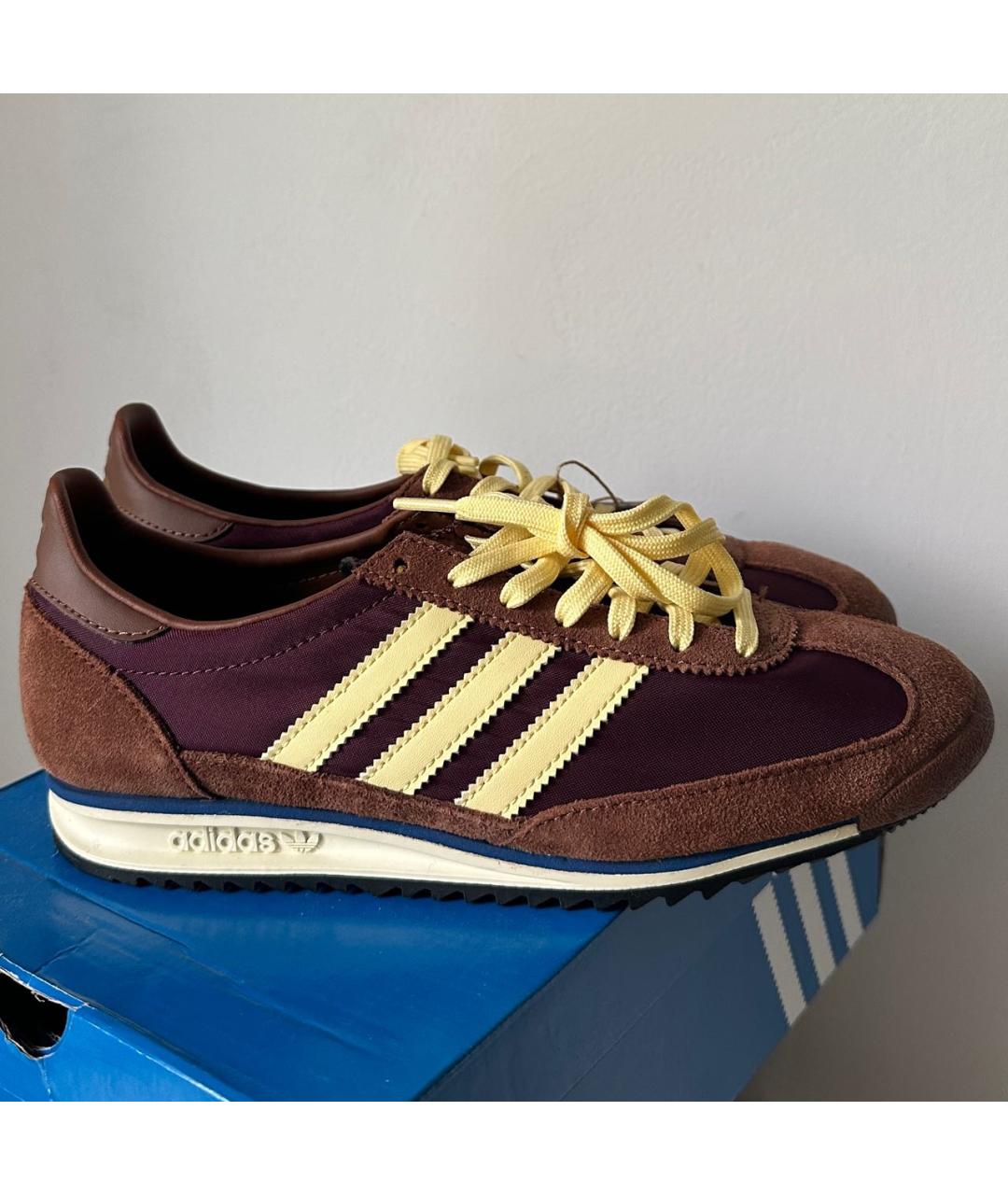 ADIDAS Бордовые замшевые кроссовки, фото 2