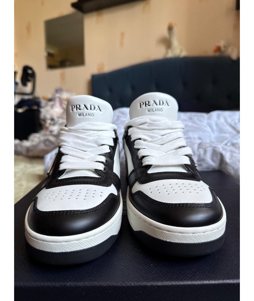 PRADA Белые кожаные кеды, фото 2