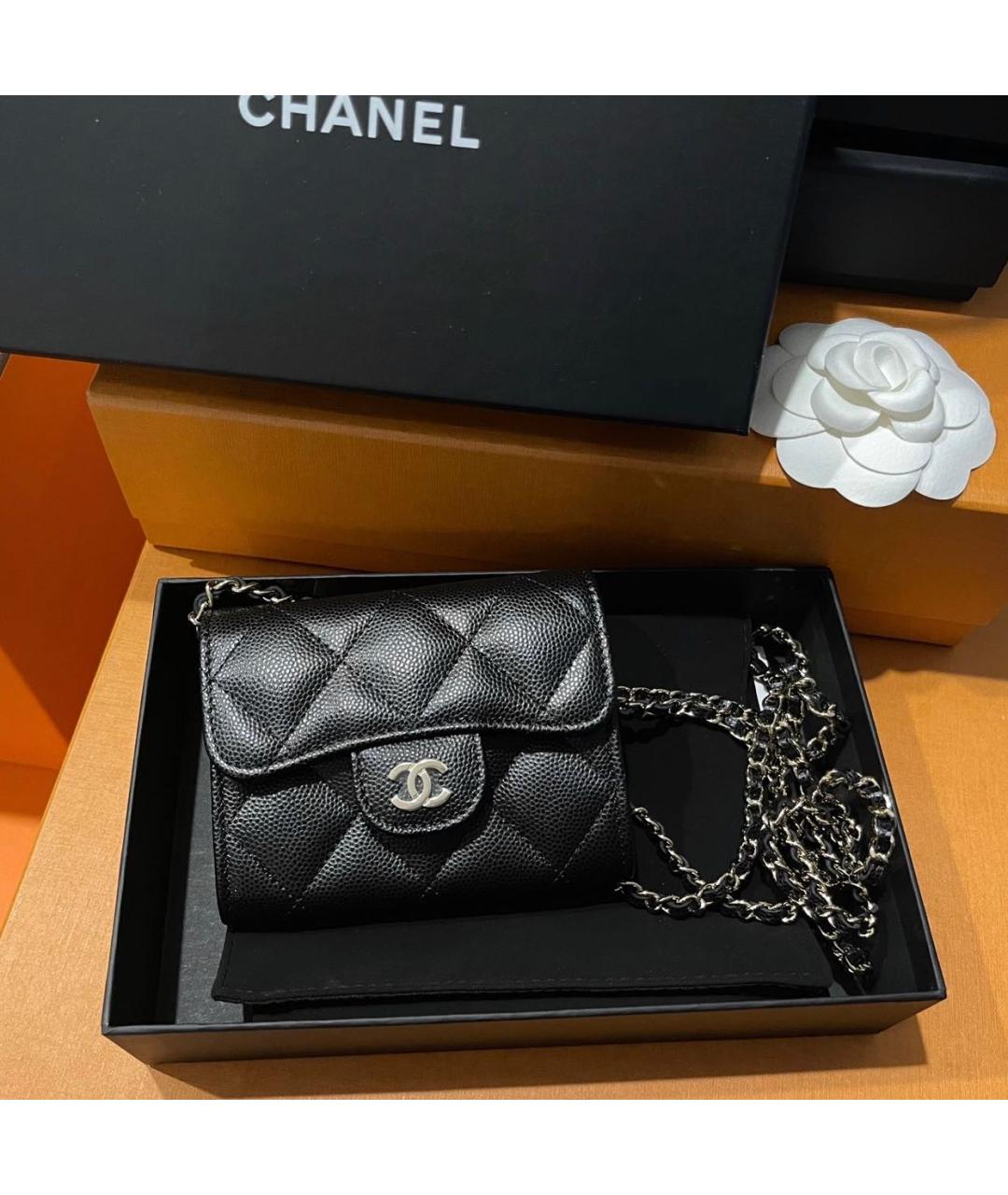 CHANEL Черная кожаная сумка через плечо, фото 4