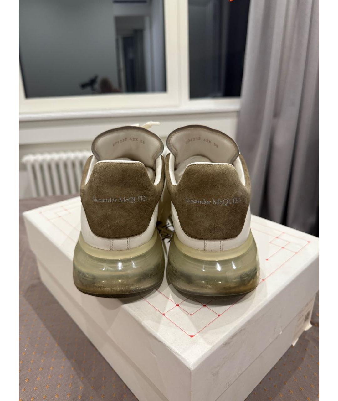 ALEXANDER MCQUEEN Белые кожаные низкие кроссовки / кеды, фото 4