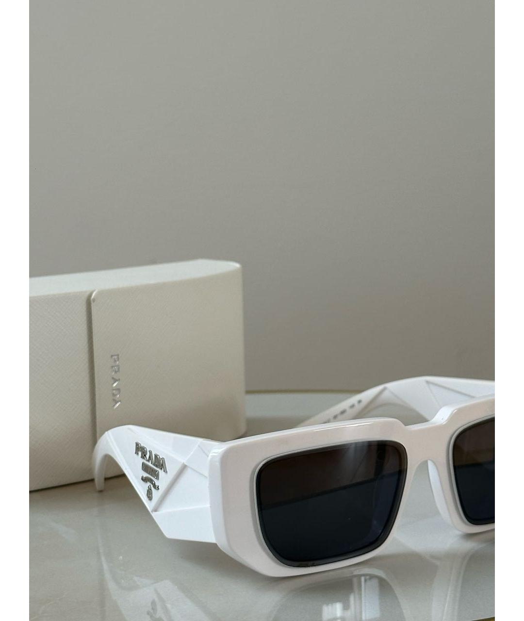 PRADA Белые солнцезащитные очки, фото 2
