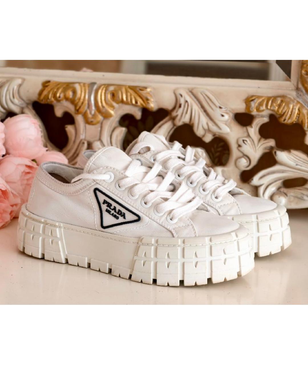 PRADA Белые кеды, фото 3