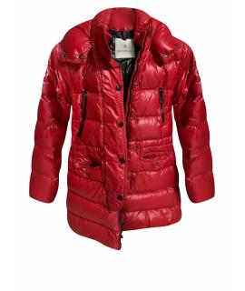 MONCLER Пуховик
