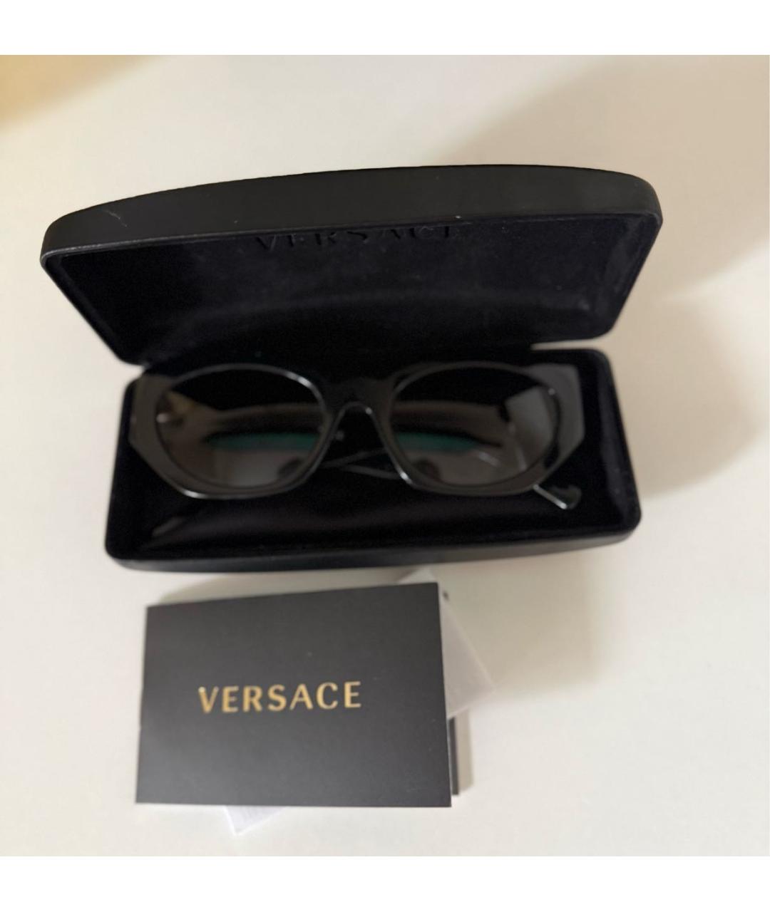 VERSACE Черные пластиковые солнцезащитные очки, фото 4
