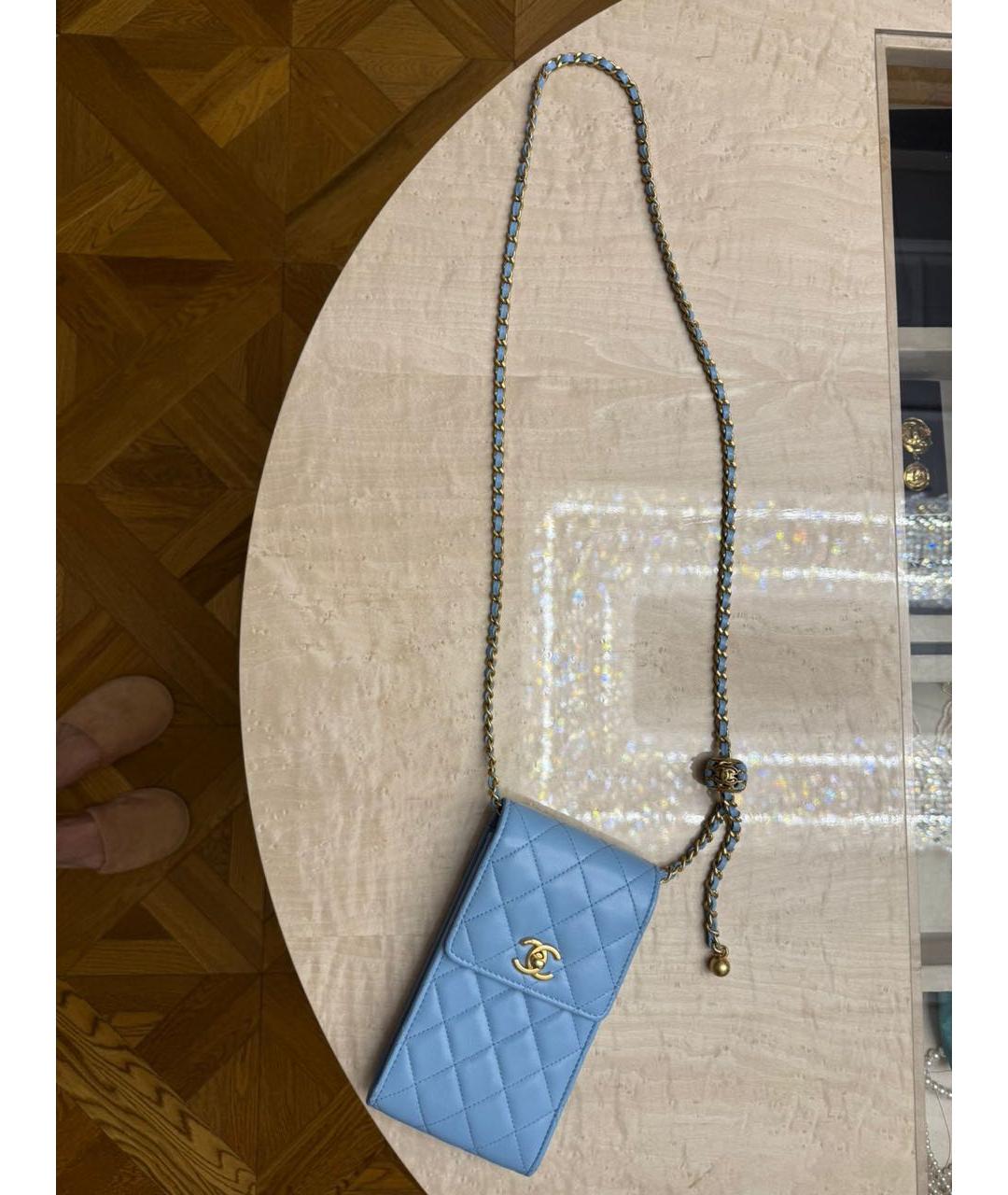 CHANEL Голубая кожаная сумка через плечо, фото 4