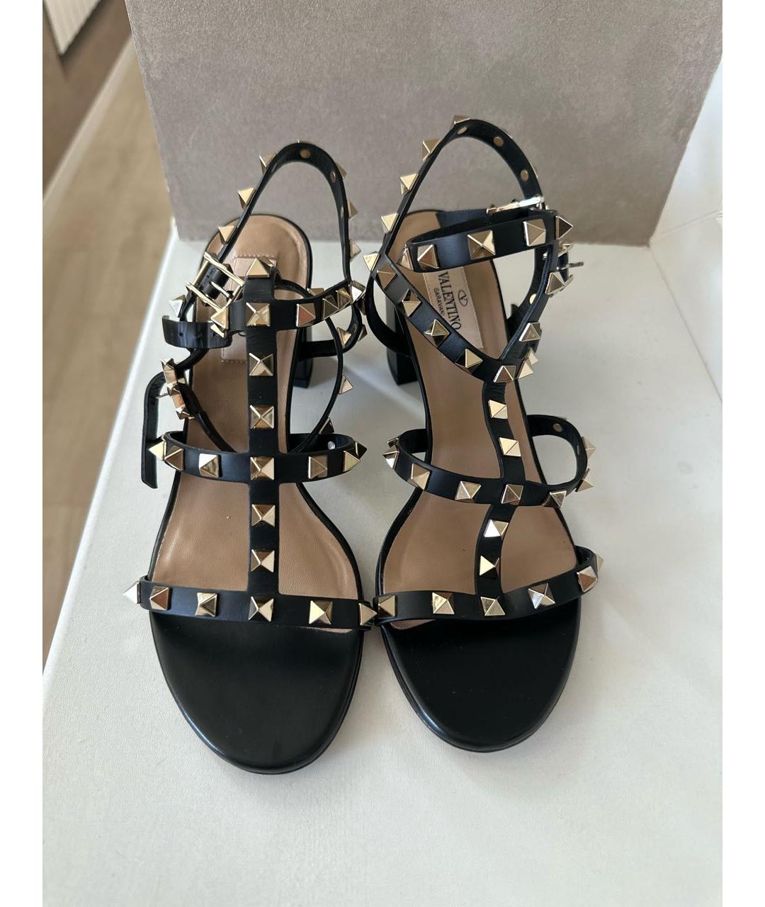 VALENTINO Черные кожаные босоножки, фото 2