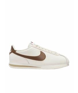 NIKE Кроссовки