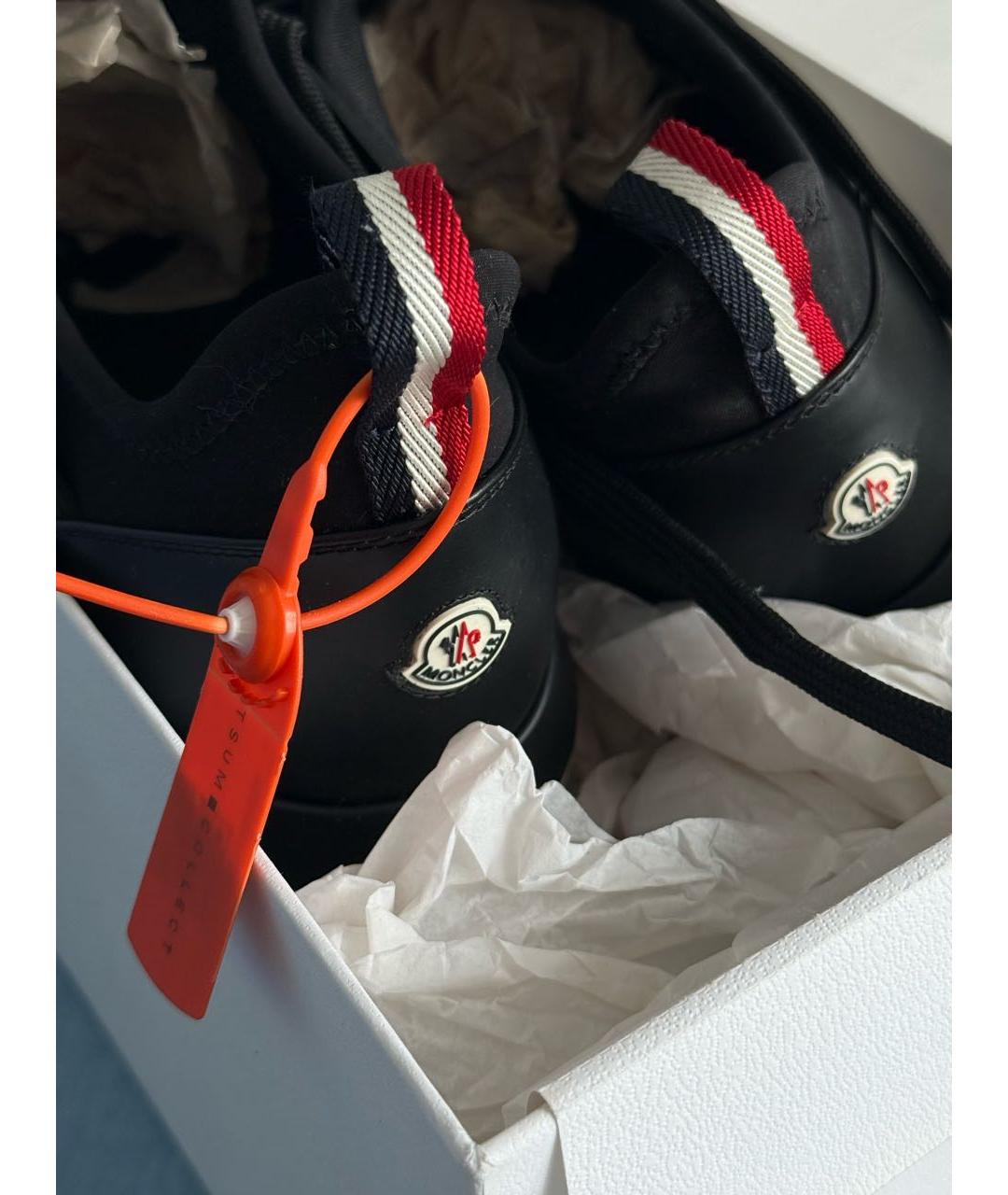 MONCLER Черные бархатные низкие кроссовки / кеды, фото 6