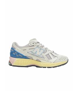 NEW BALANCE Низкие кроссовки / кеды