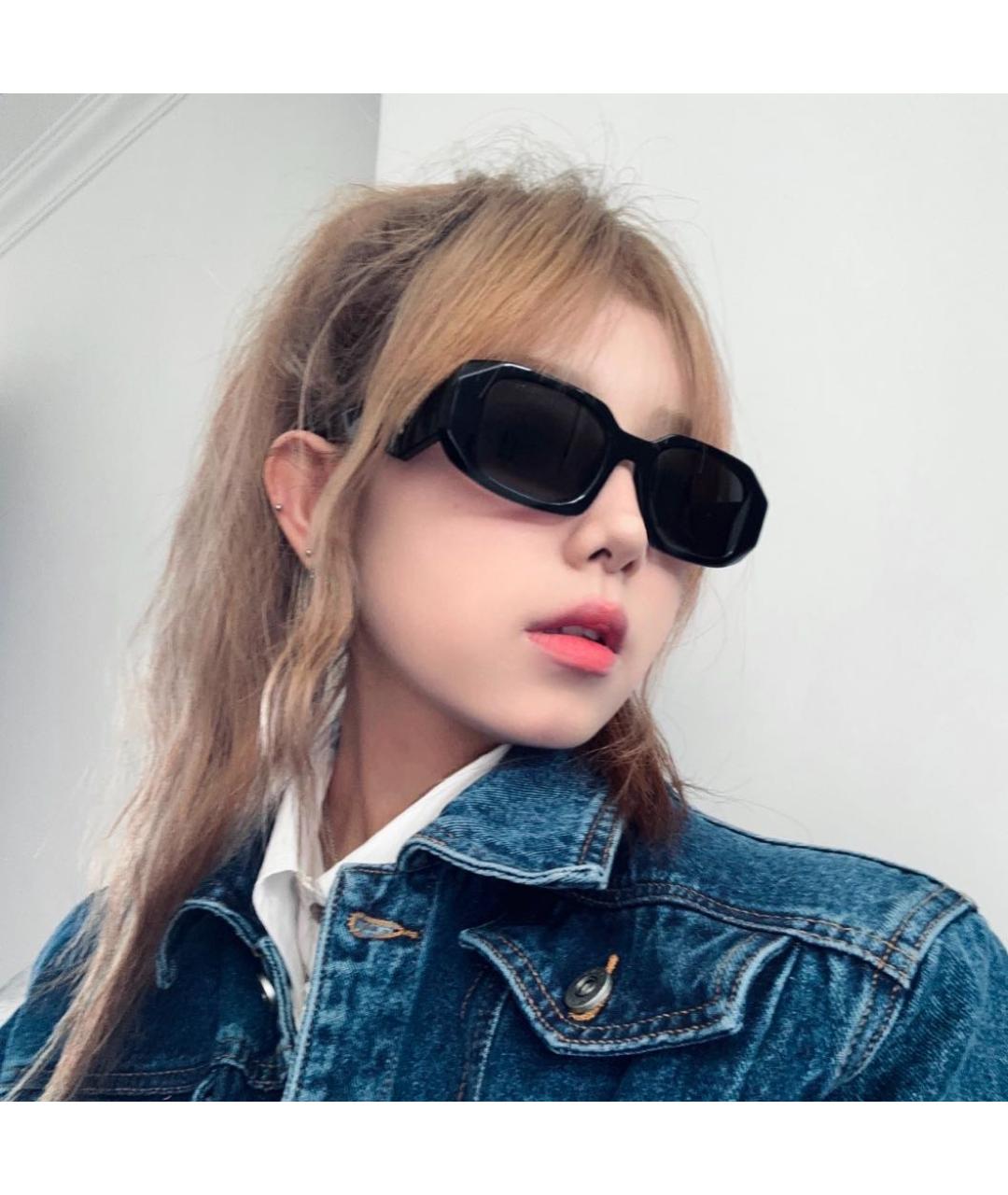PRADA Черные пластиковые солнцезащитные очки, фото 4