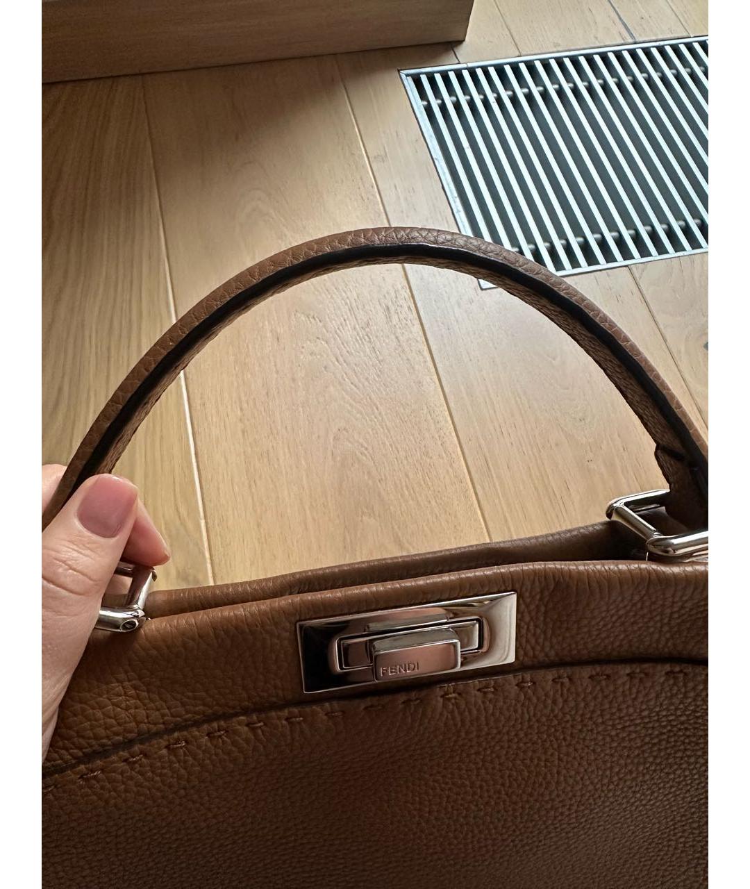FENDI Коричневая кожаная сумка тоут, фото 5
