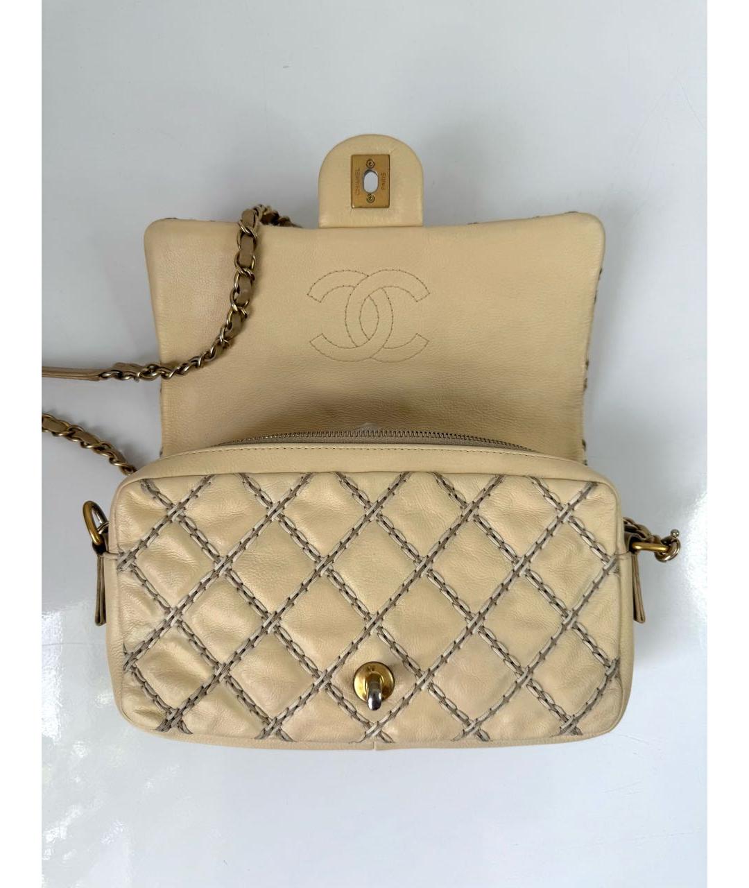 CHANEL Бежевая кожаная сумка через плечо, фото 4