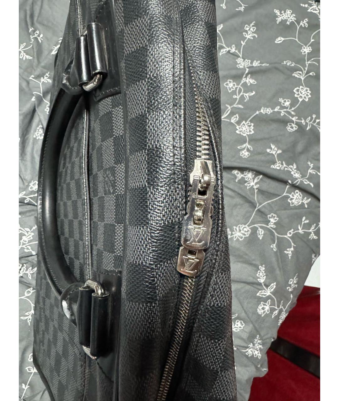 LOUIS VUITTON Серый портфель, фото 5