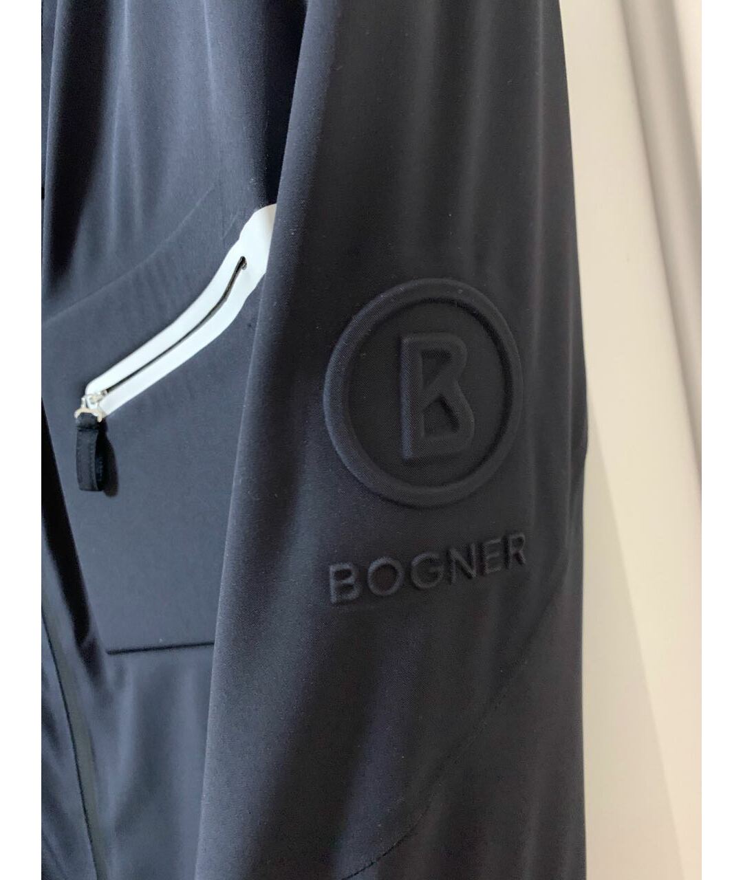 BOGNER Черная полиэстеровая спортивная куртка, фото 3