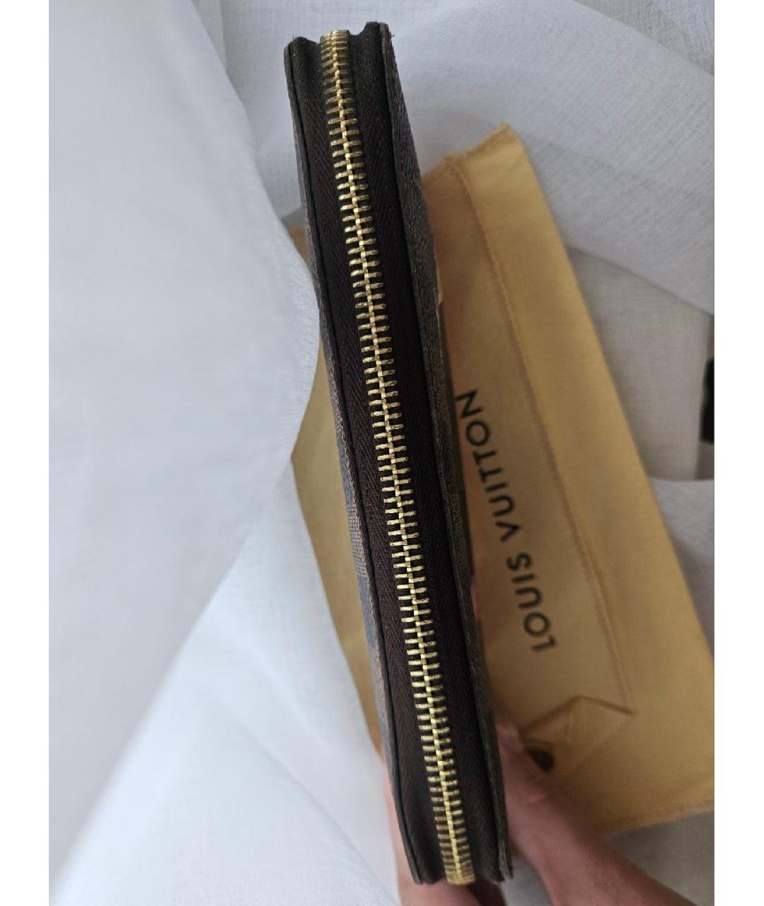 LOUIS VUITTON Коричневый кошелек, фото 7