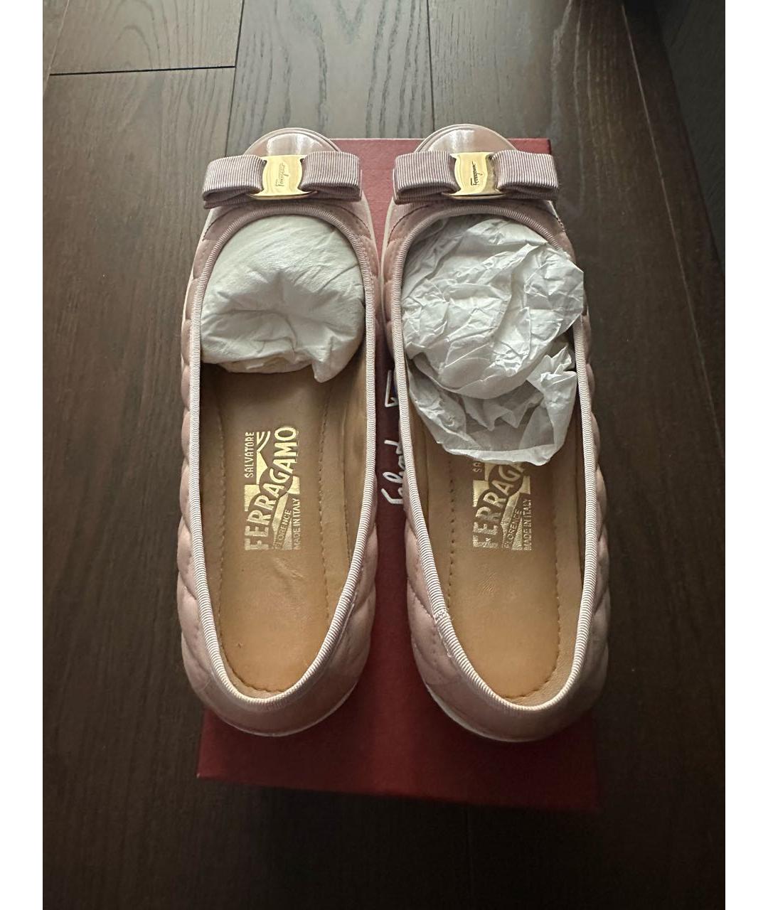 FERRAGAMO Розовые кожаные балетки, фото 4