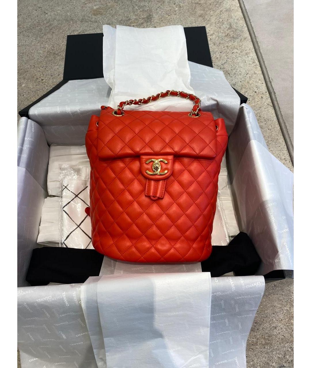 CHANEL Коралловый кожаный рюкзак, фото 9