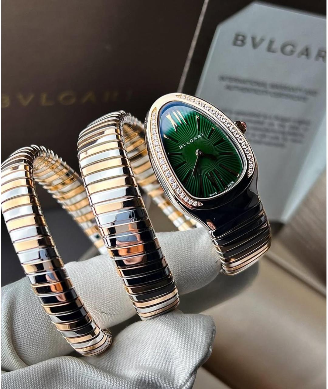 BVLGARI Зеленые часы из розового золота, фото 2
