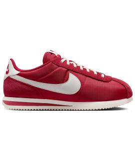 NIKE Кроссовки