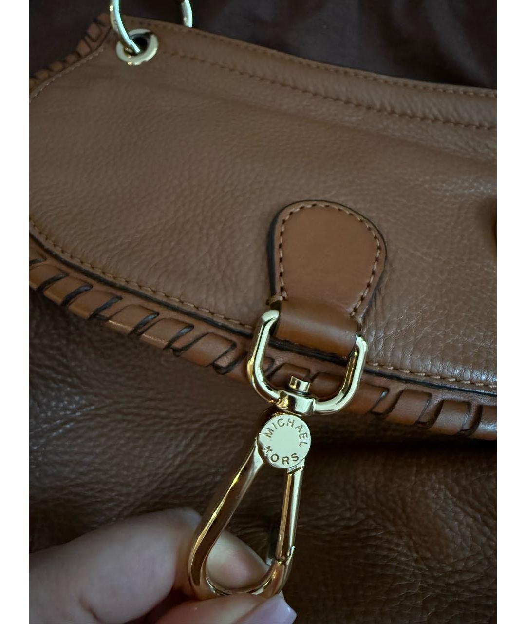 MICHAEL KORS Коричневая кожаная сумка через плечо, фото 5