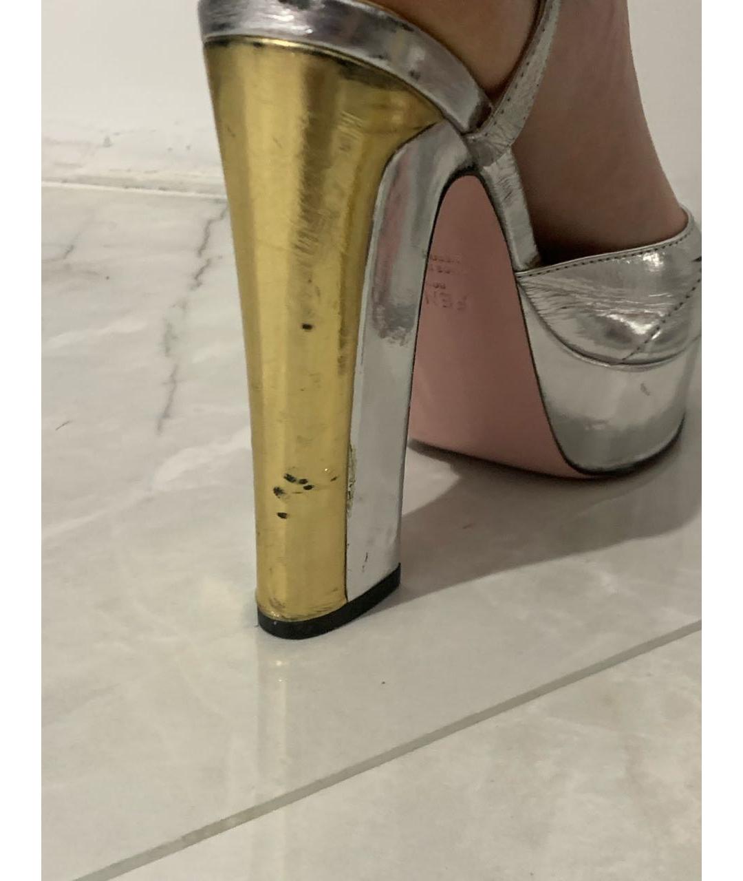 FENDI Серебряные босоножки, фото 2