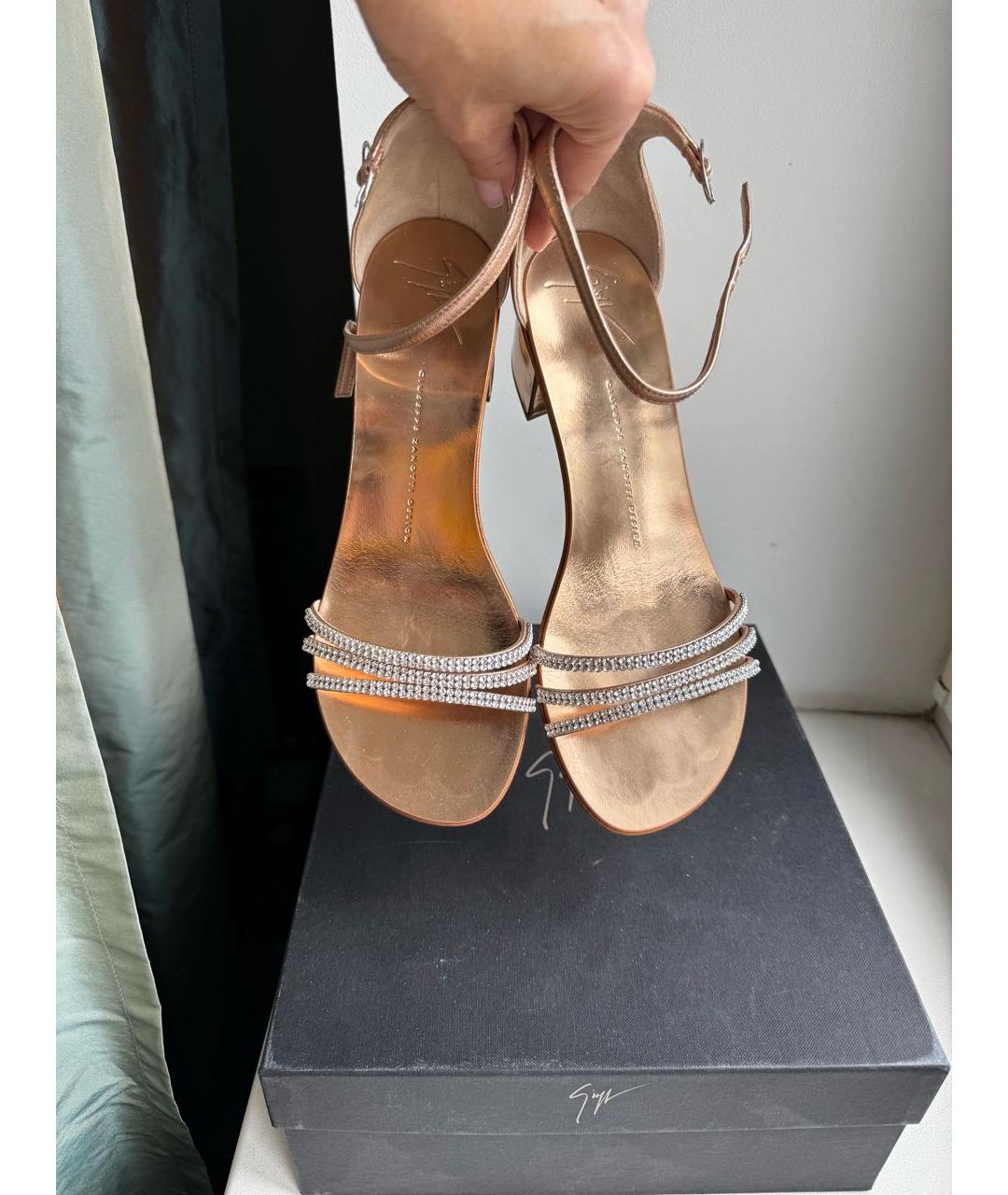 GIUSEPPE ZANOTTI DESIGN Золотые кожаные босоножки, фото 6