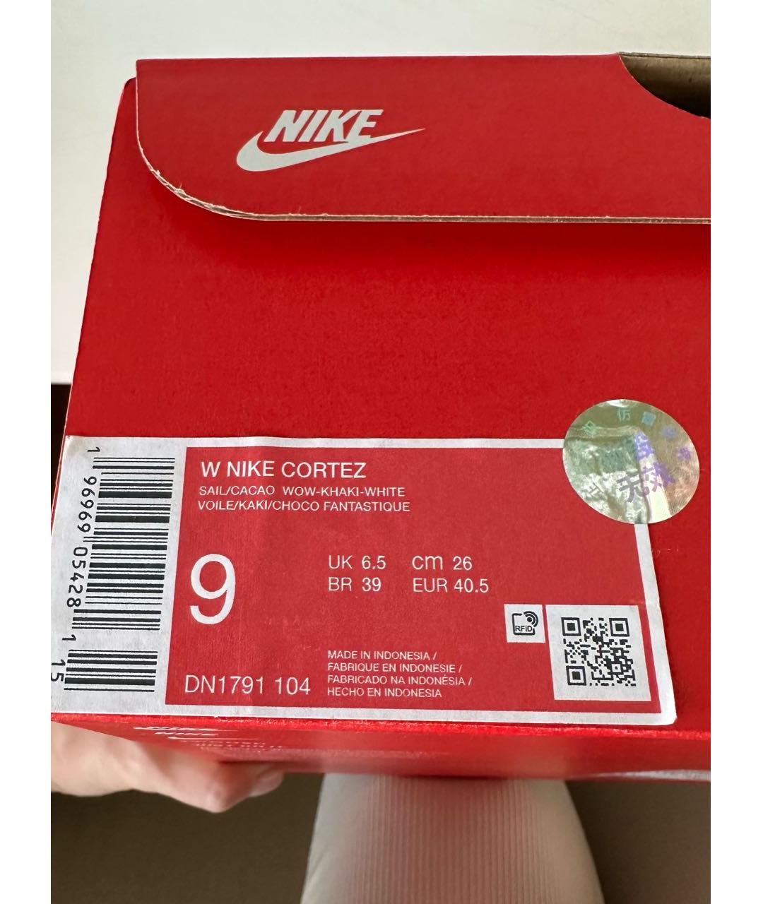 NIKE Белые кожаные кроссовки, фото 6