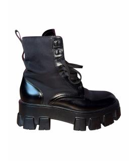 PRADA Ботинки