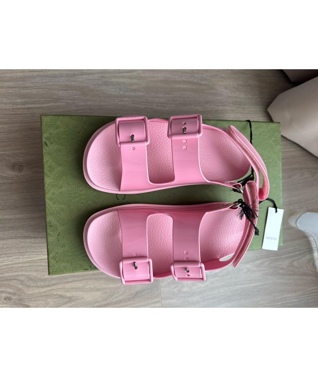 GUCCI Розовые резиновые босоножки, фото 2