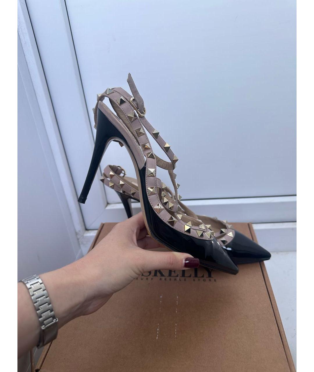 VALENTINO Черные босоножки из лакированной кожи, фото 7