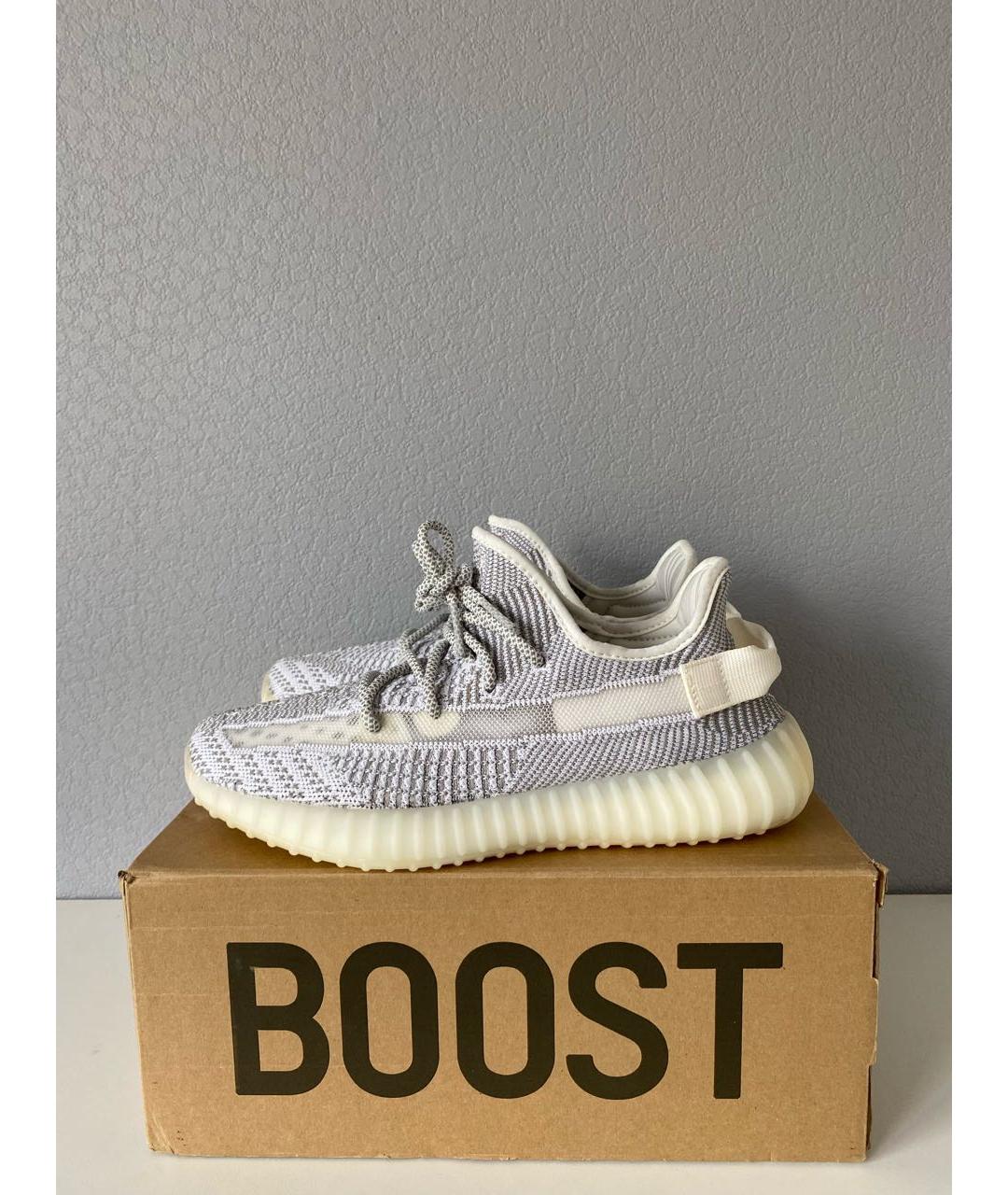 ADIDAS YEEZY Белые текстильные низкие кроссовки / кеды, фото 2