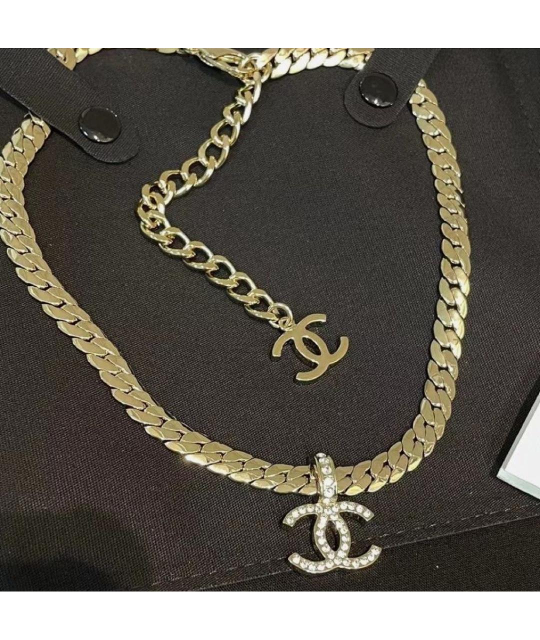 CHANEL Белая металлическая подвеска, фото 3