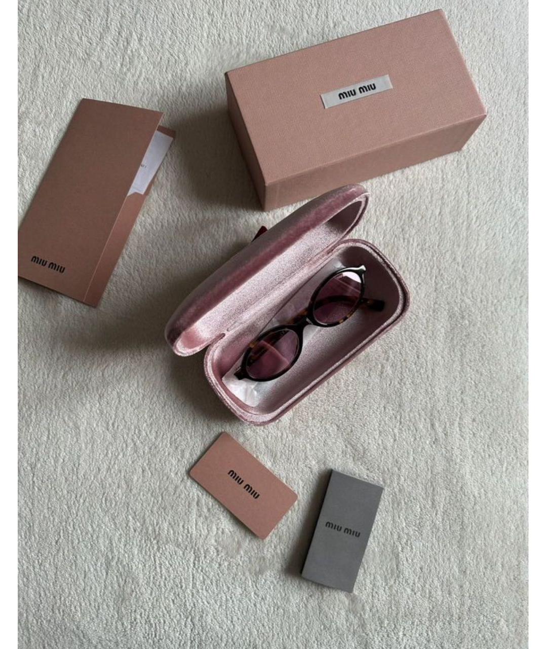 MIU MIU Коричневые пластиковые солнцезащитные очки, фото 4
