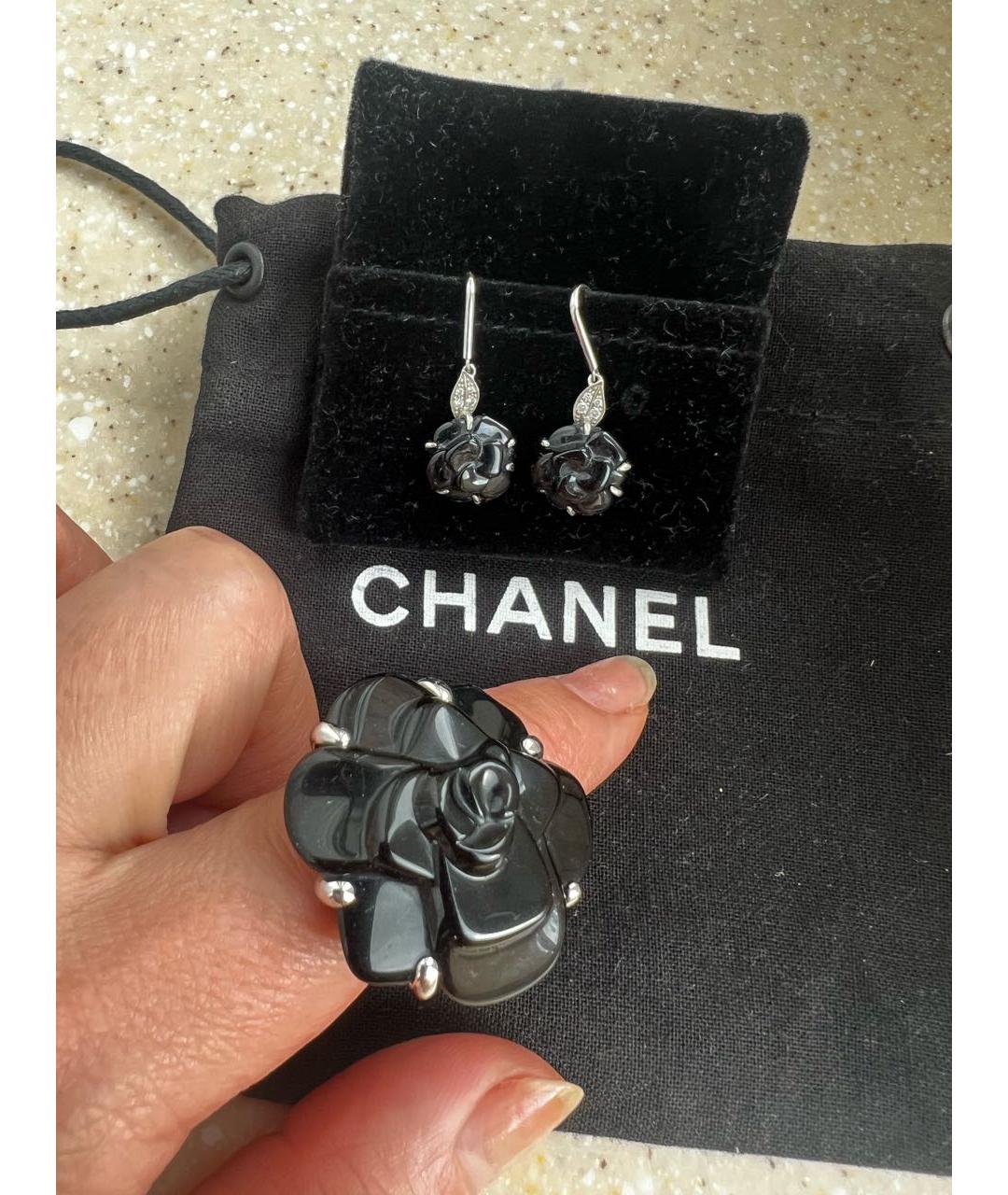 CHANEL Черное кольцо из белого золота, фото 7