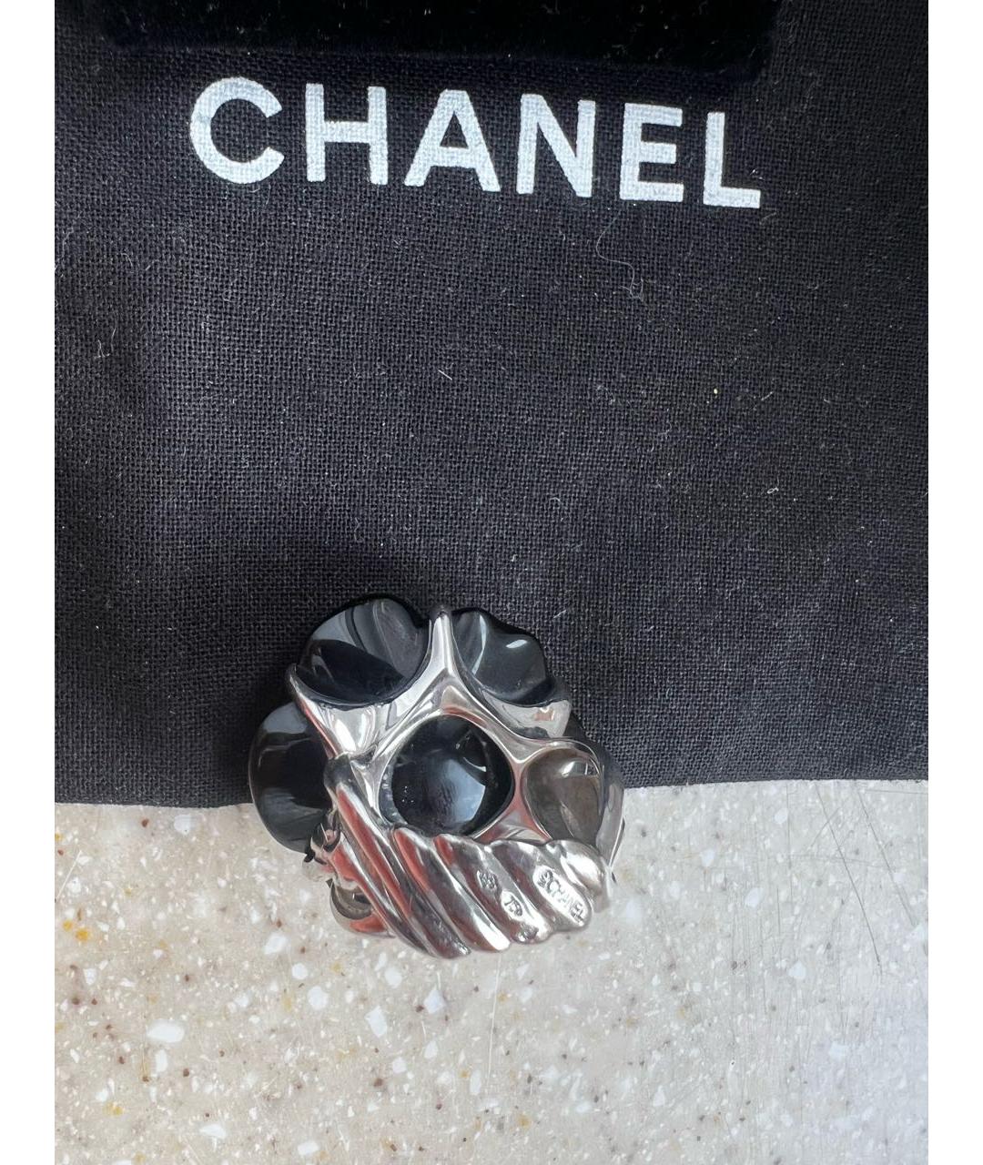 CHANEL Черное кольцо из белого золота, фото 5