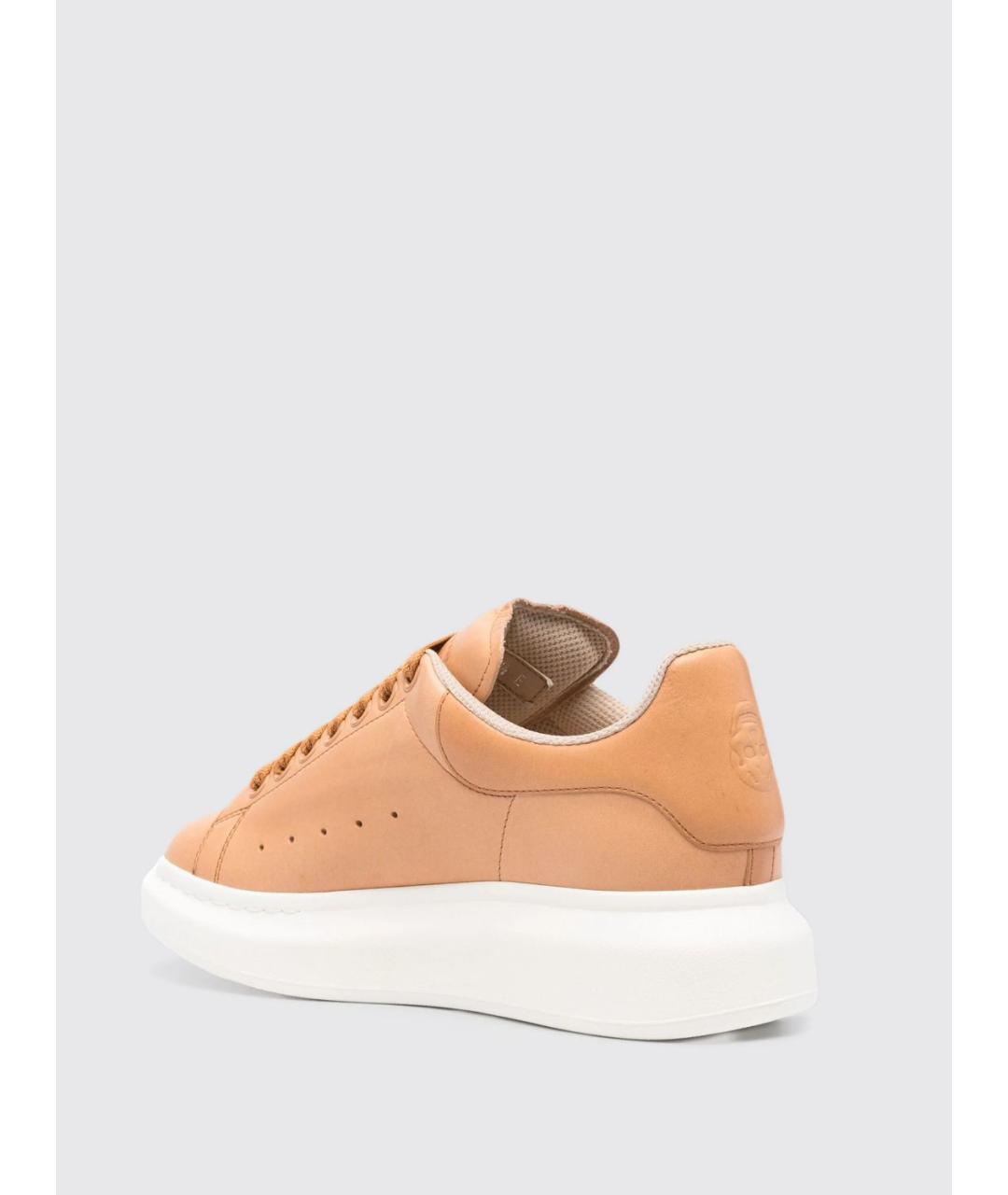 ALEXANDER MCQUEEN Коралловые кожаные низкие кроссовки / кеды, фото 3