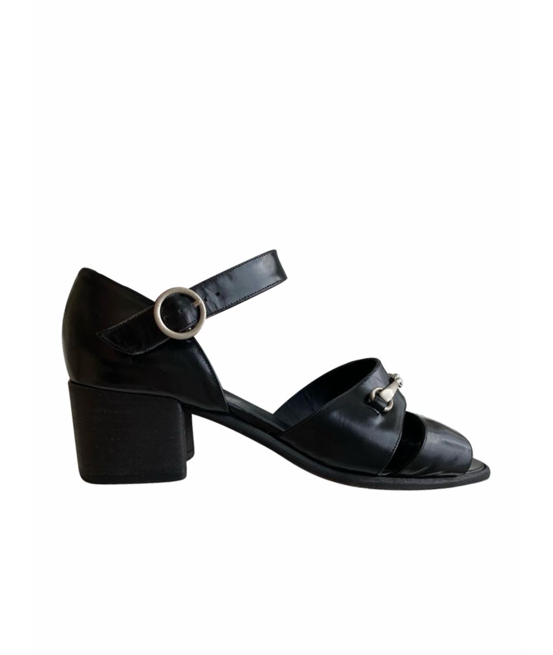 BALLY Черные босоножки из лакированной кожи, фото 1