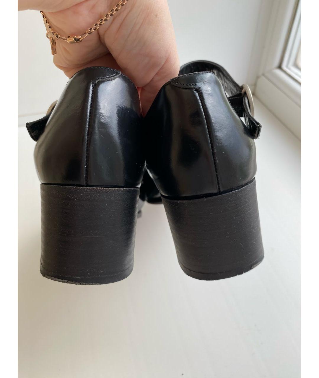 BALLY Черные босоножки из лакированной кожи, фото 4