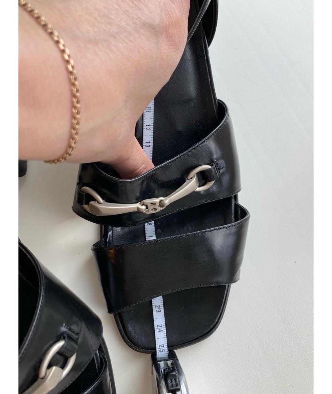 BALLY Черные босоножки из лакированной кожи, фото 5