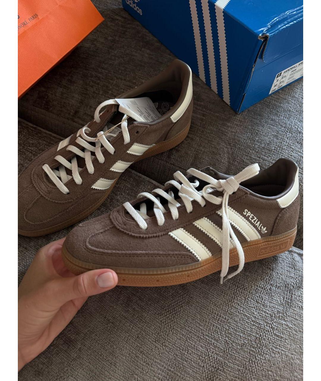ADIDAS Коричневые замшевые кроссовки, фото 2