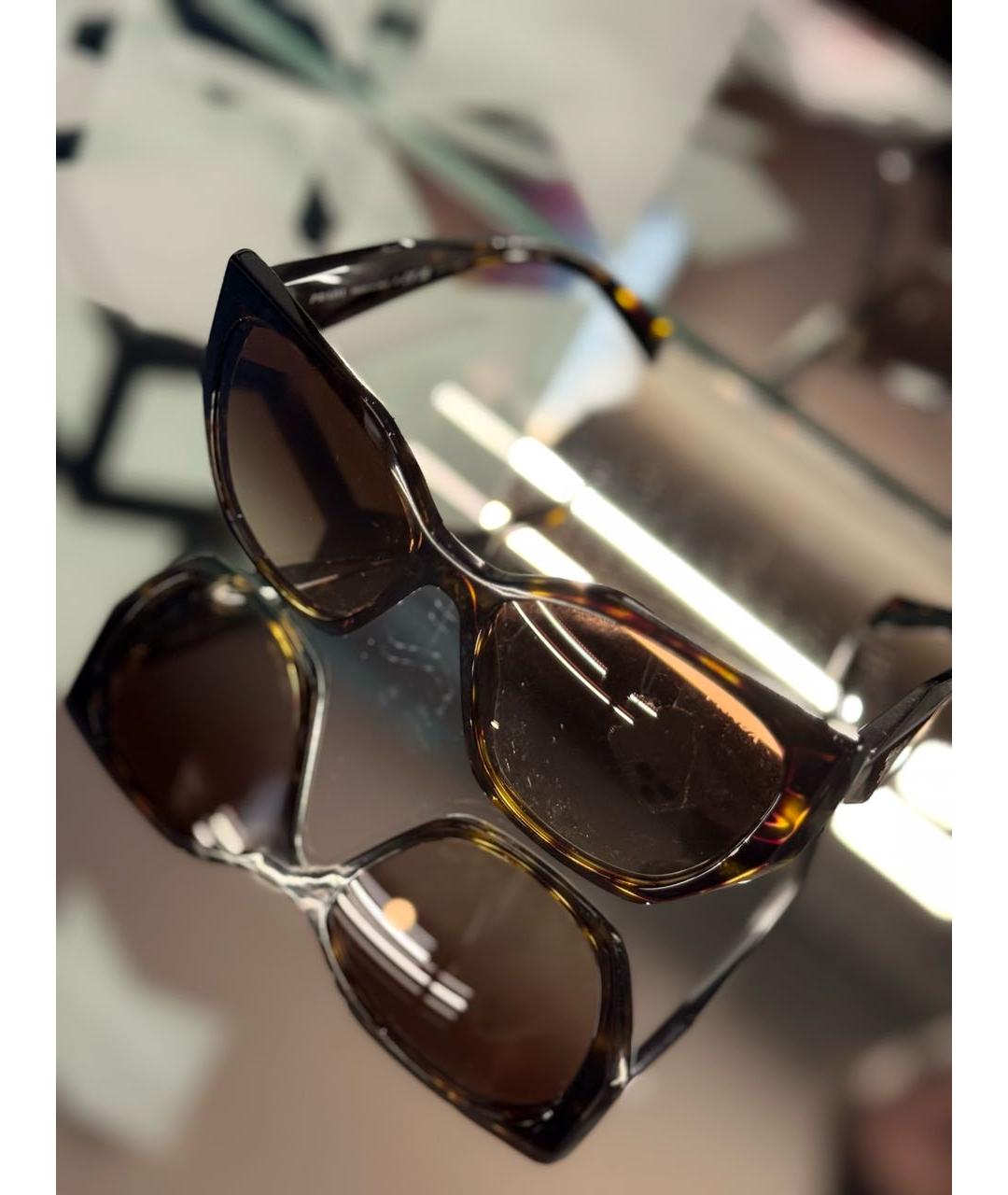 PRADA Коричневые пластиковые солнцезащитные очки, фото 7