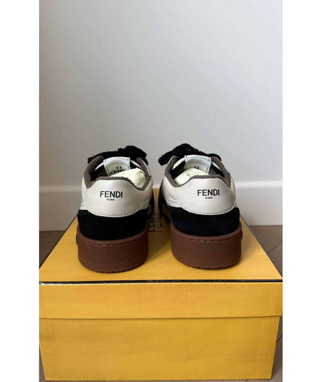 FENDI Кожаные низкие кроссовки / кеды, фото 4