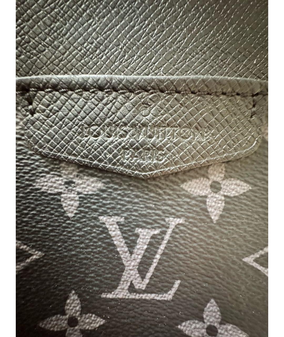 LOUIS VUITTON Черная кожаная сумка на плечо, фото 8